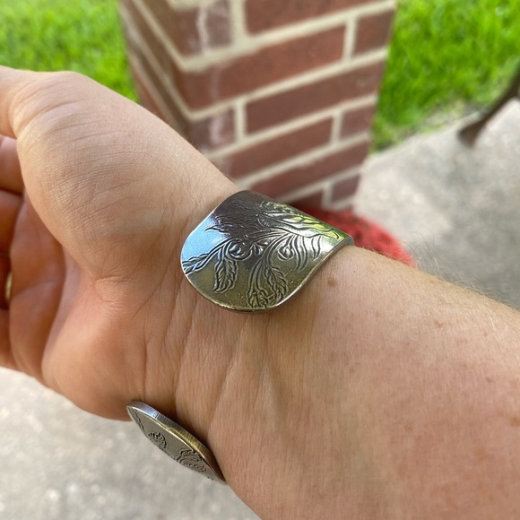 Vintage Pewter Bracelet - Picture 4 of 11